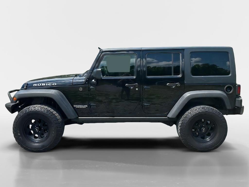 2015 Jeep Wrangler Unlimited Rubicon's photo
