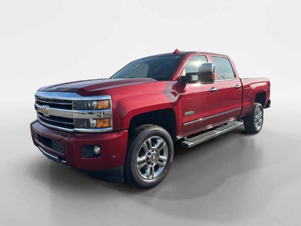 2018 Chevrolet Silverado HD High Country's photo