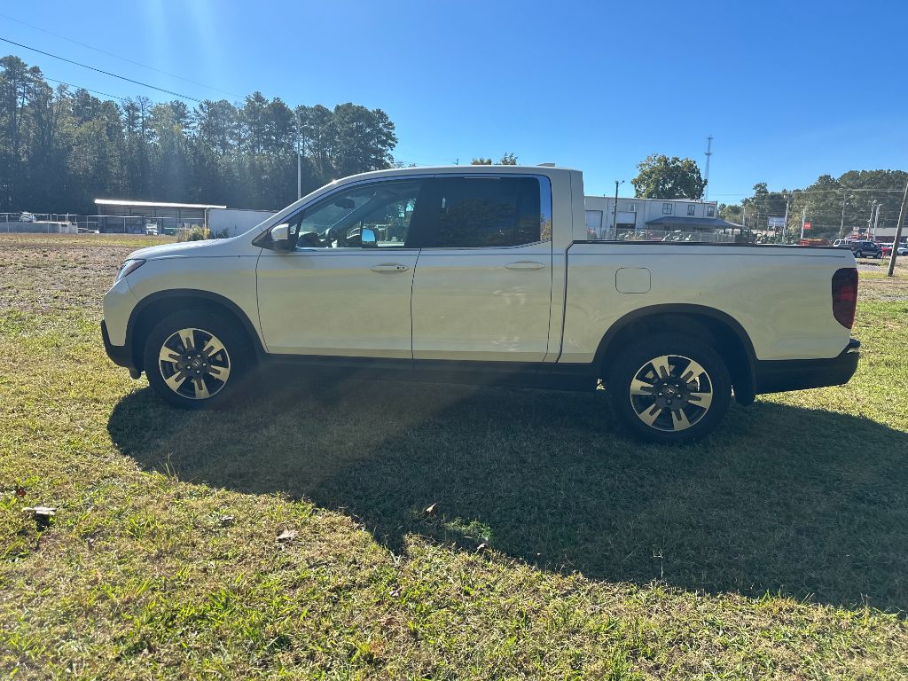 2019 Honda Ridgeline RTL-T's photo